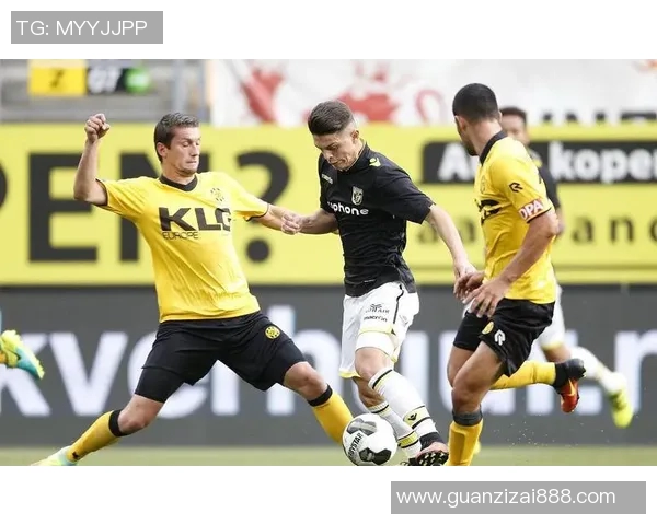 埃因霍温主场迎战奥斯积克期待精彩对决与球队表现分析